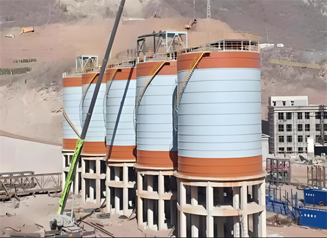 老城高架钢板仓